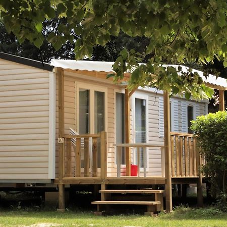Camping Les Avignon - La Laune วิลเนิฟ-เลส์-อาวิญง ภายนอก รูปภาพ